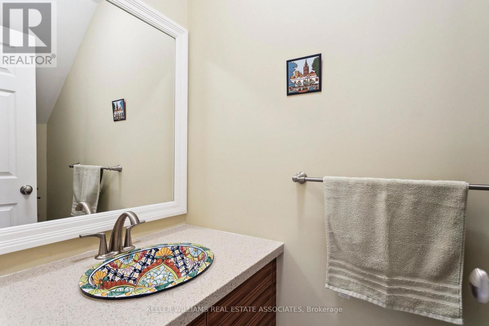 23 - 1250 MARLBOROUGH COURT Image 33