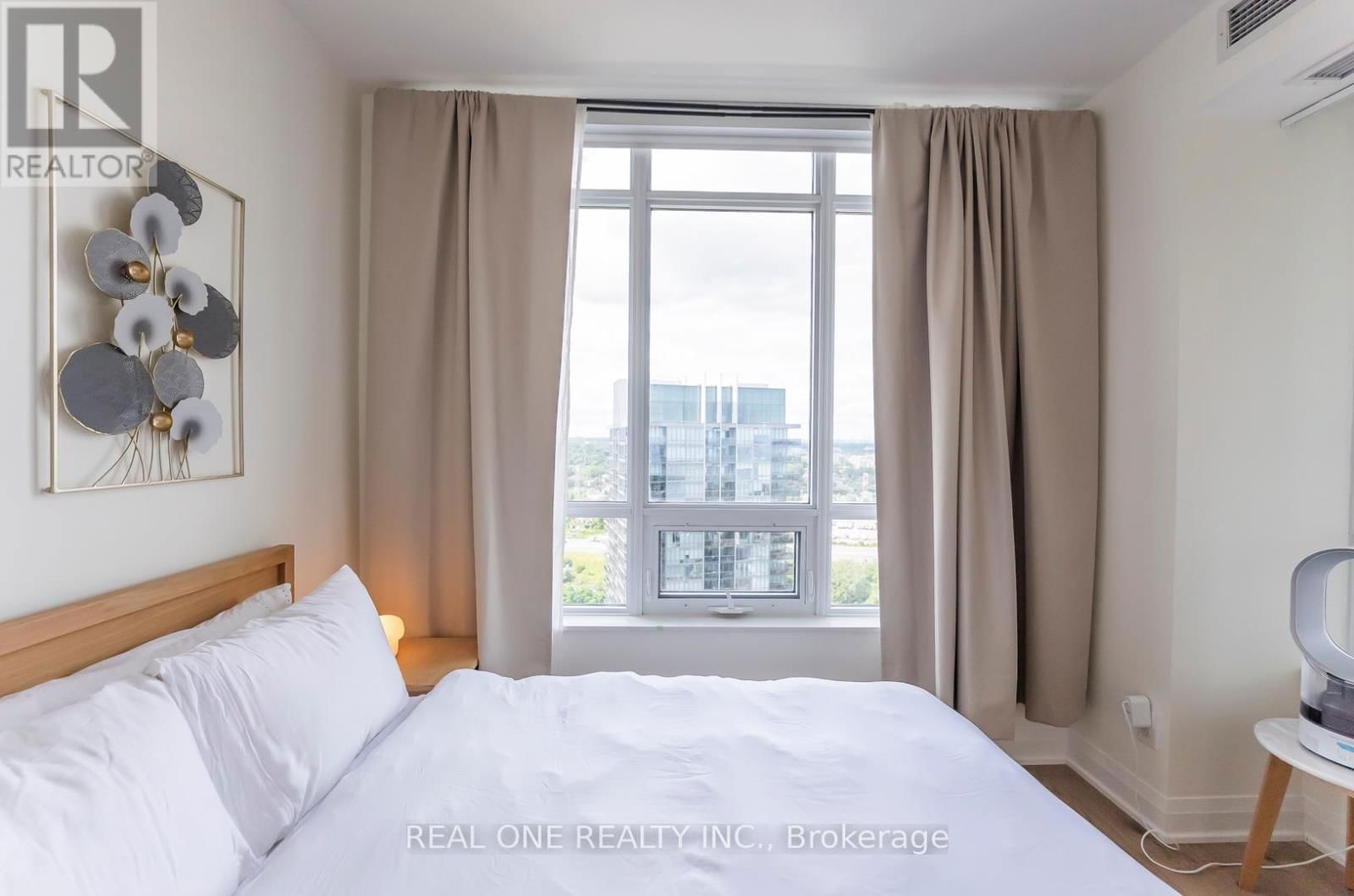 2708 - 36 PARK LAWN ROAD Image 21