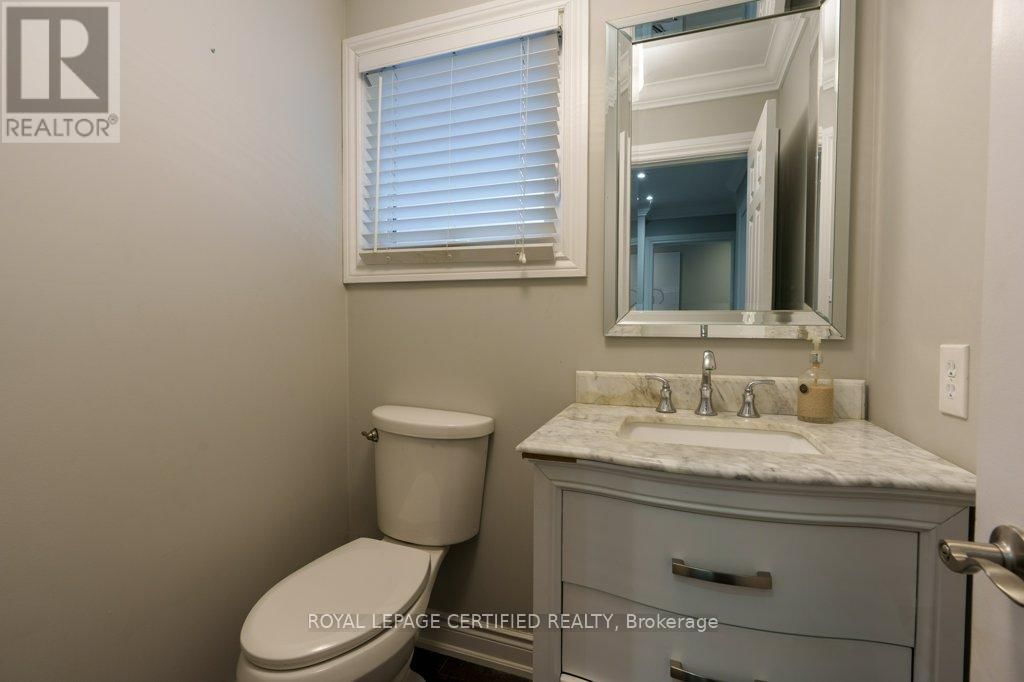 94 REYNIER DRIVE Image 14