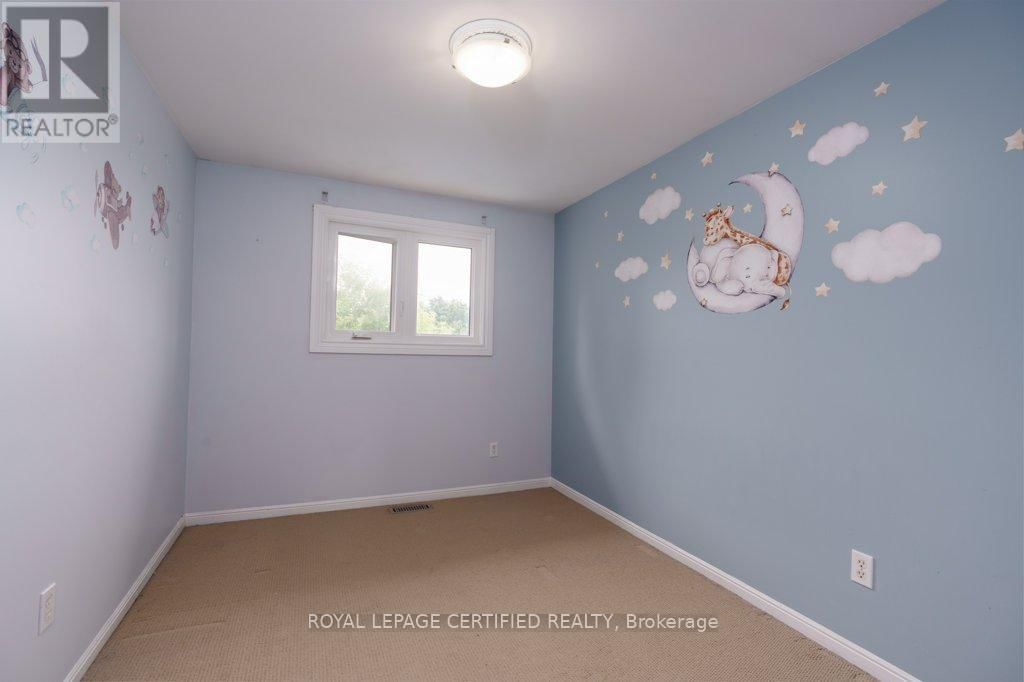 94 REYNIER DRIVE Image 21