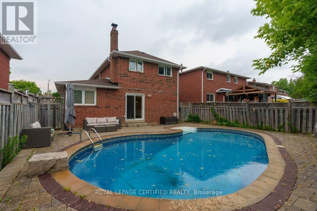 94 REYNIER DRIVE Image 28
