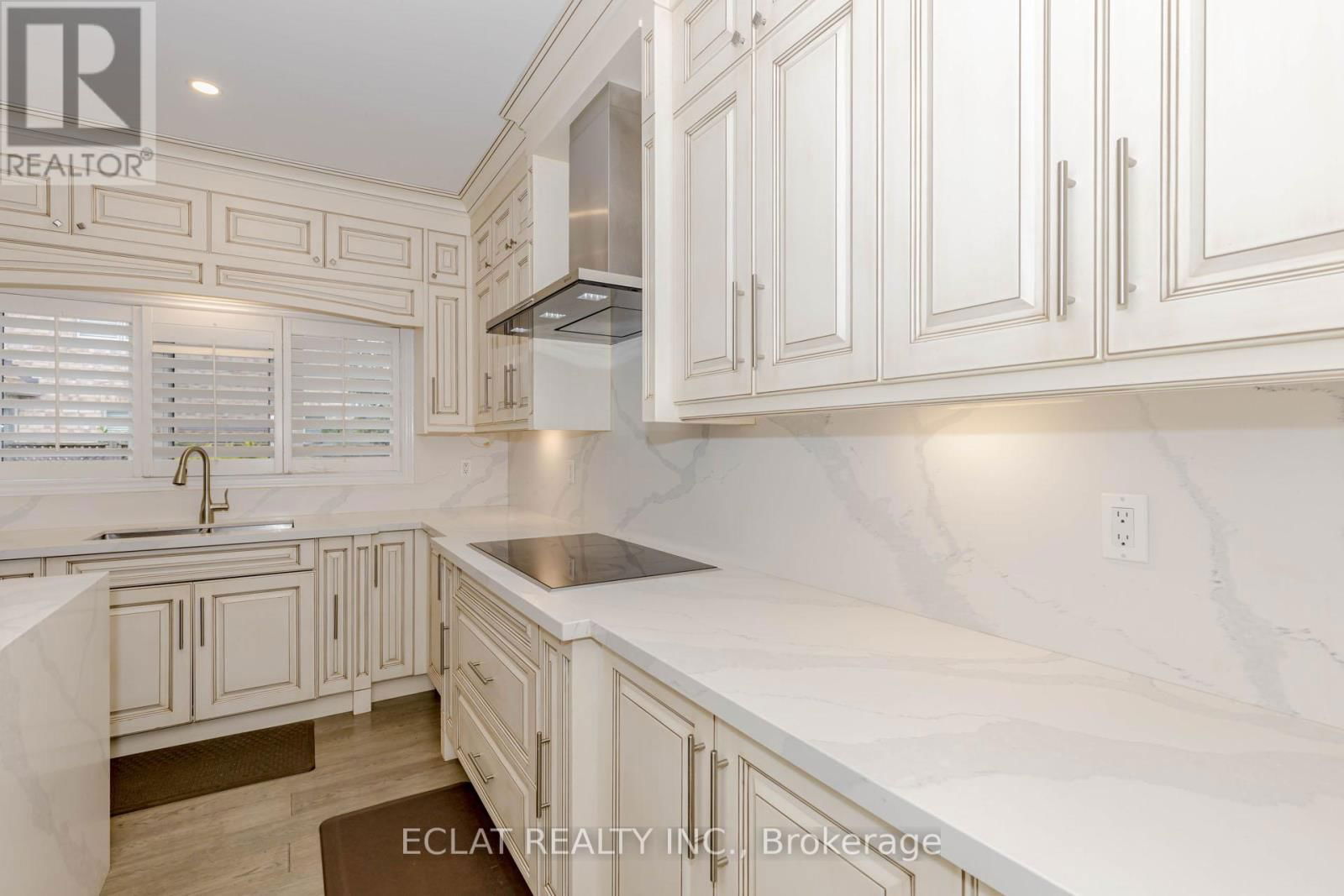 3513 STONECUTTER CRESCENT Image 11