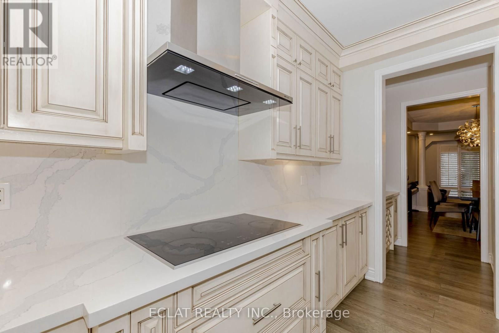 3513 STONECUTTER CRESCENT Image 12