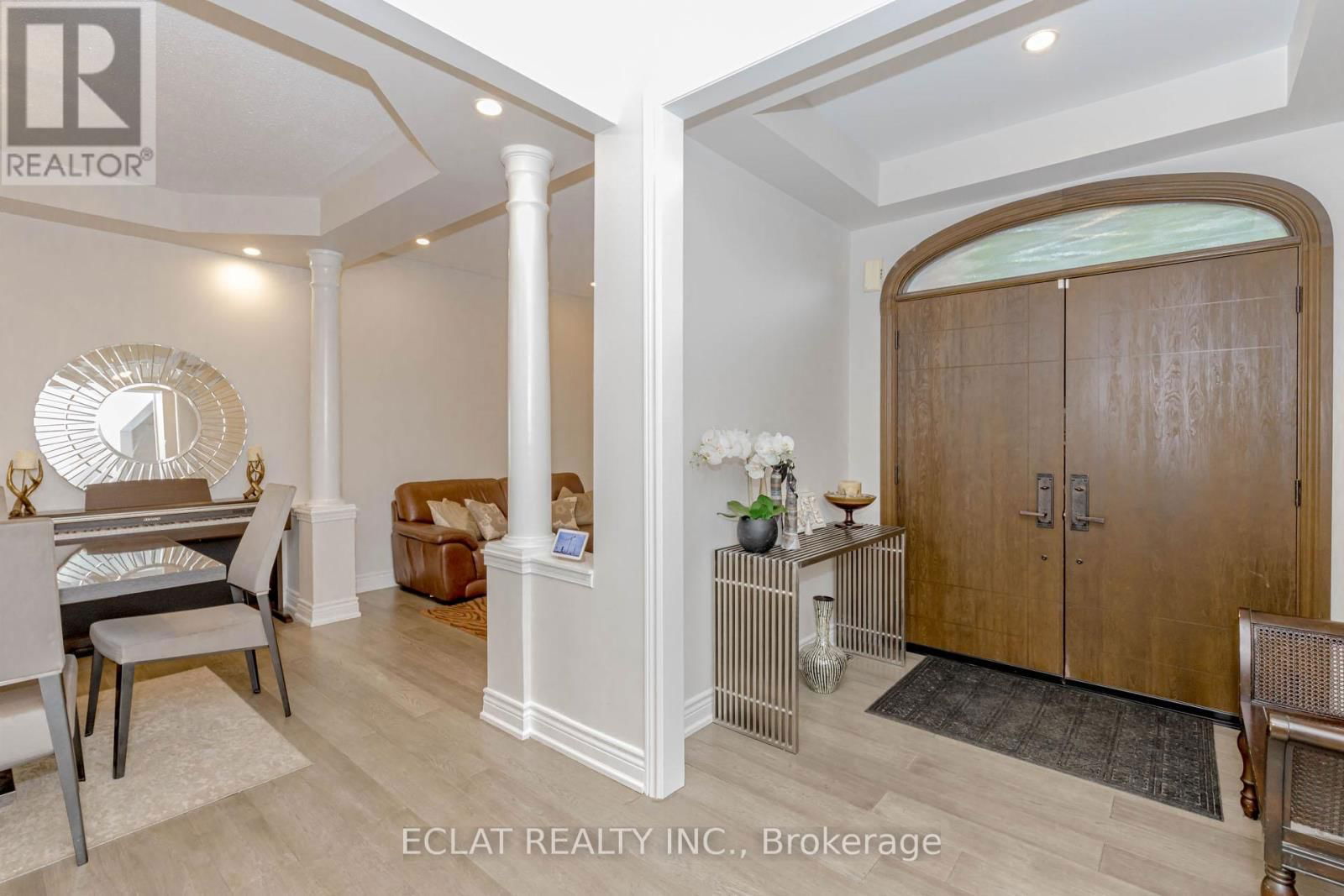 3513 STONECUTTER CRESCENT Image 2