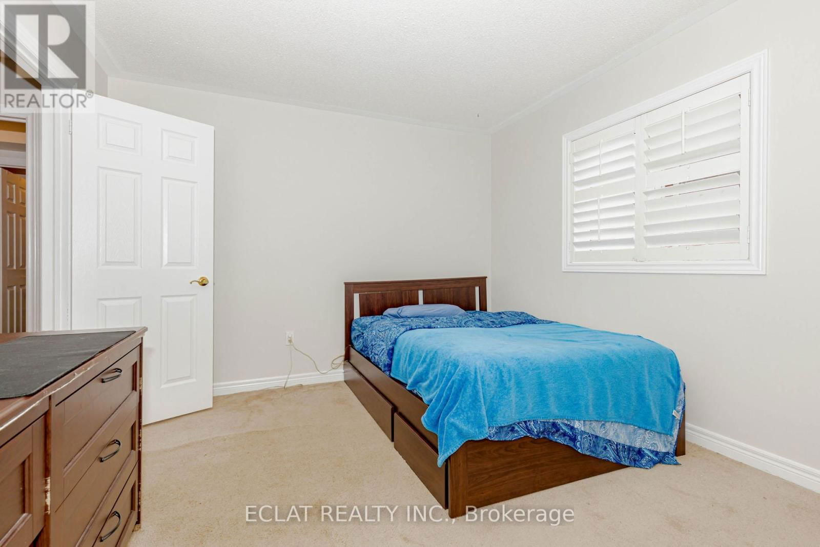 3513 STONECUTTER CRESCENT Image 39