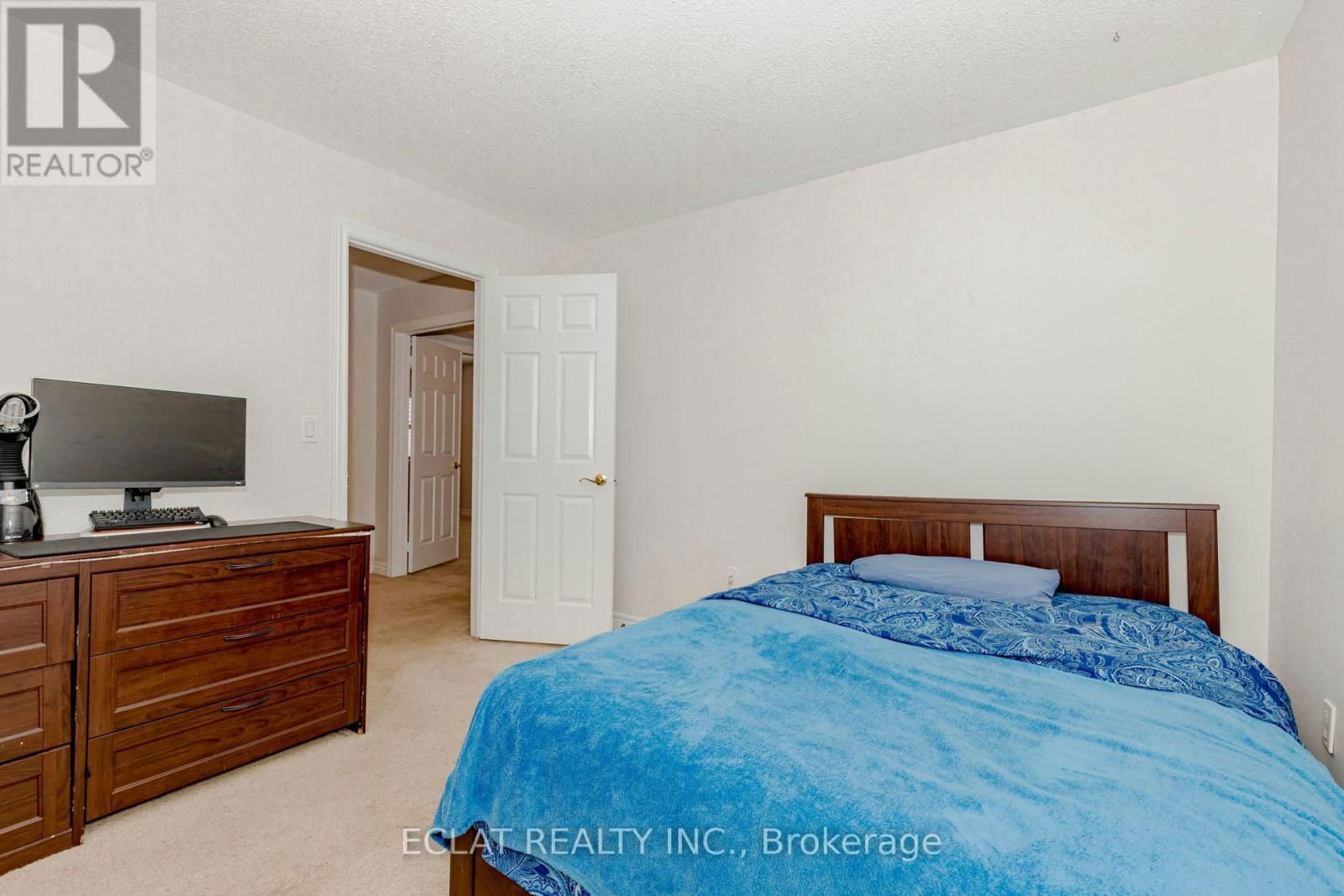 3513 STONECUTTER CRESCENT Image 40