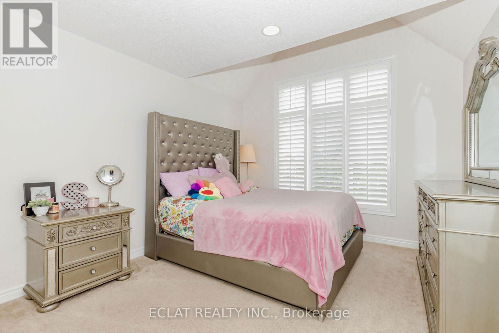 3513 STONECUTTER CRESCENT Image 43