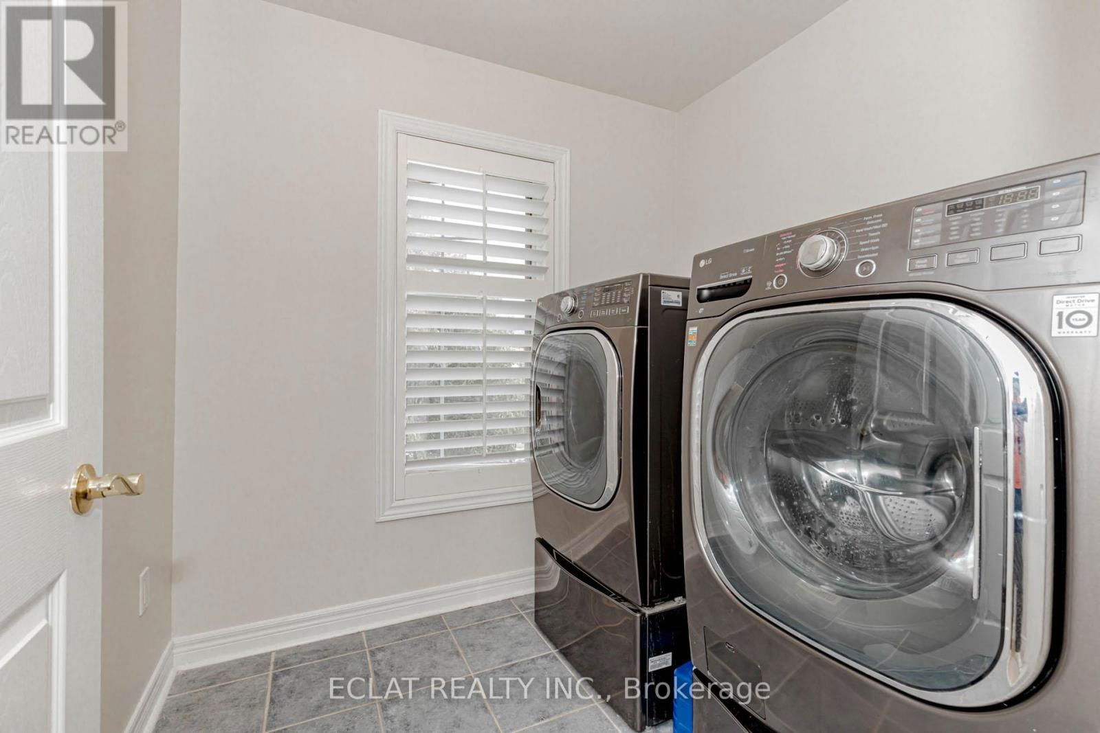 3513 STONECUTTER CRESCENT Image 48