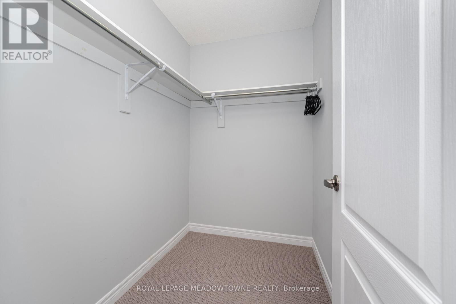 68 AMARILLO ROAD Image 31