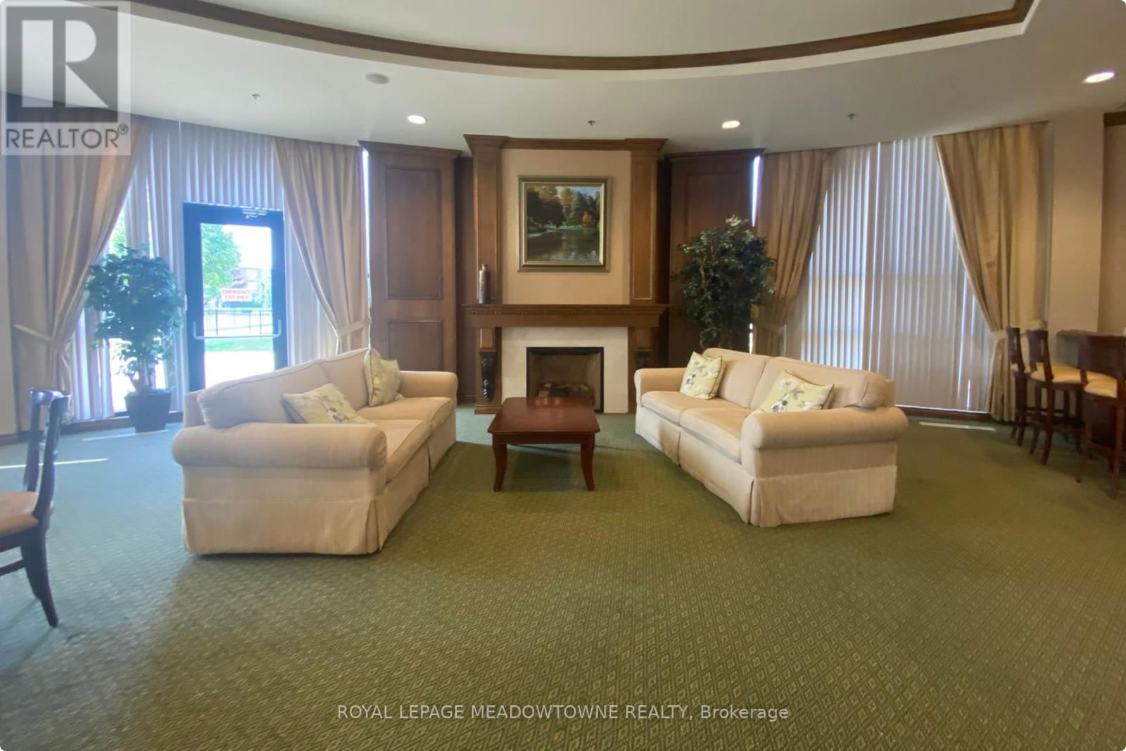 68 AMARILLO ROAD Image 42