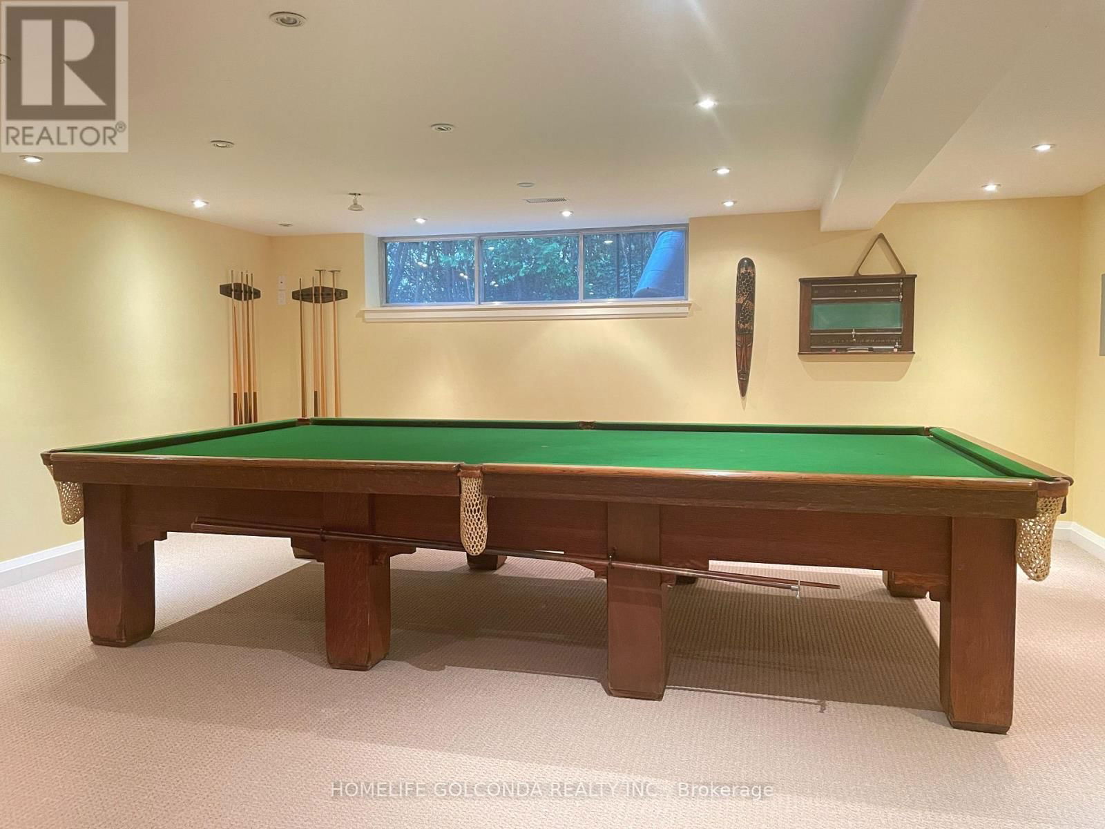 300 CORAL TERRACE Image 12