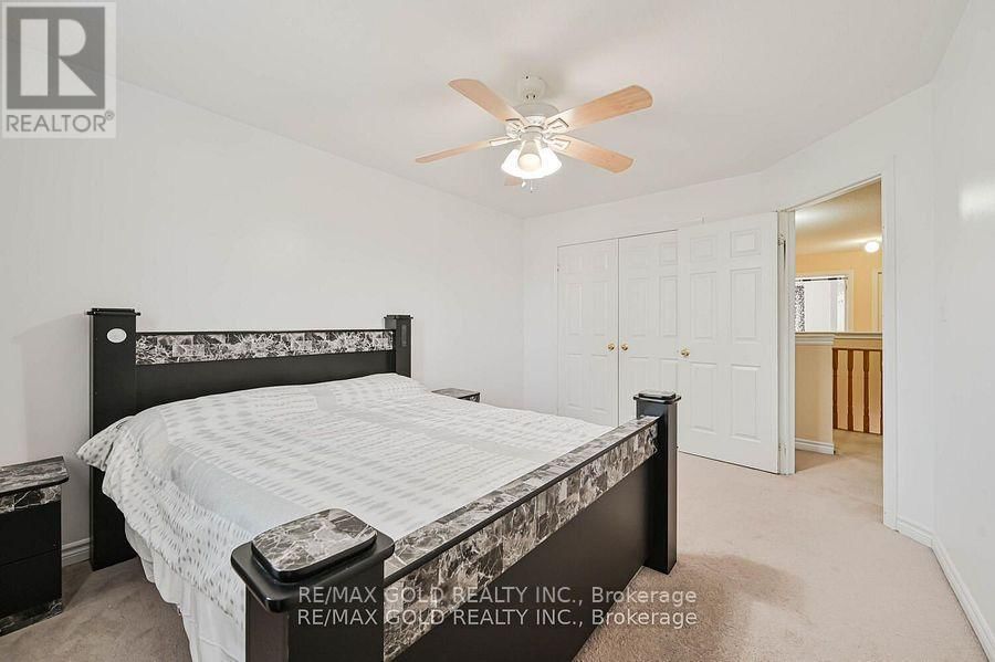 11 CAVERSHAM DRIVE Image 27