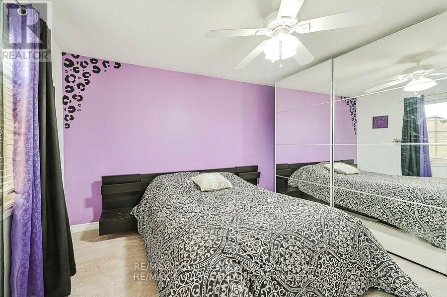 11 CAVERSHAM DRIVE Image 29