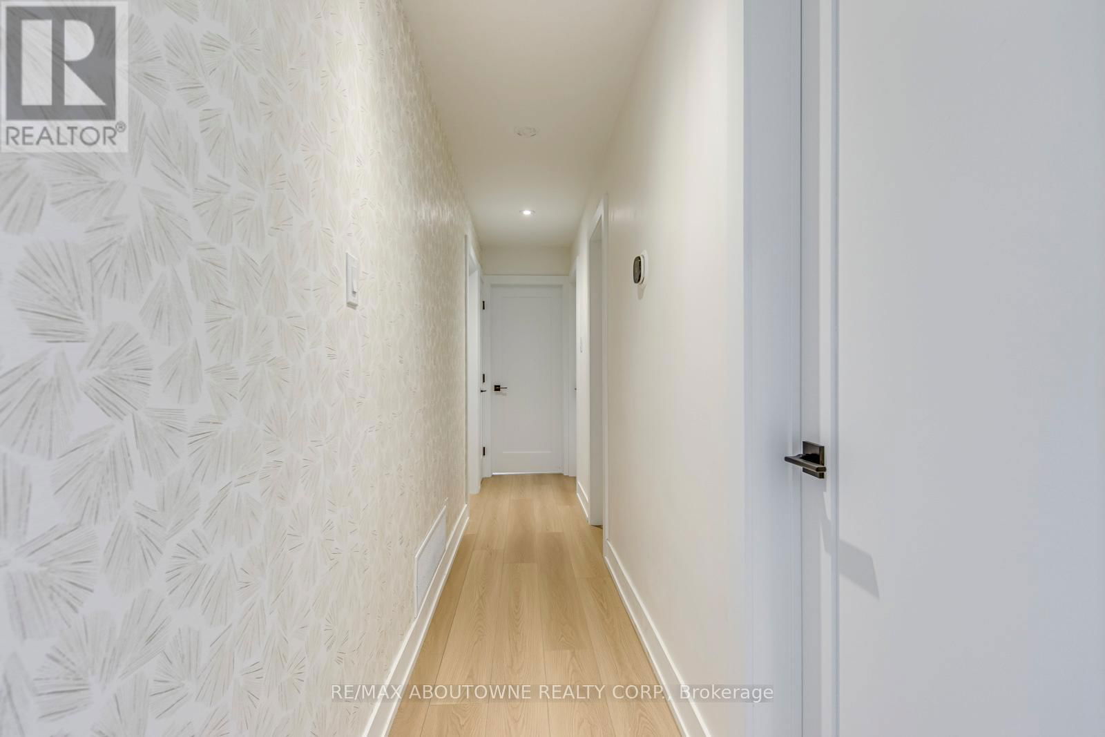 7 IVYBRIDGE DRIVE Image 19