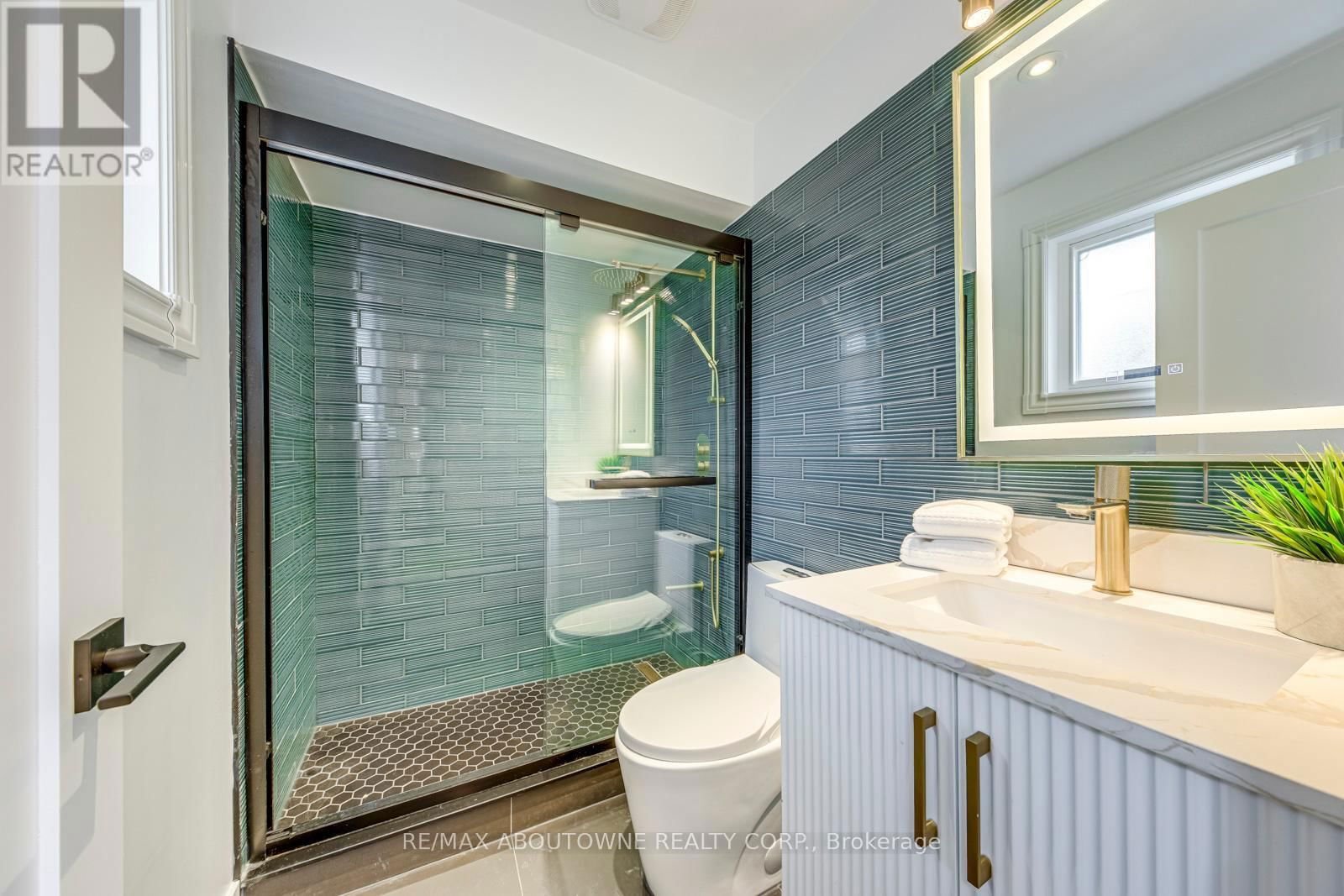 7 IVYBRIDGE DRIVE Image 23