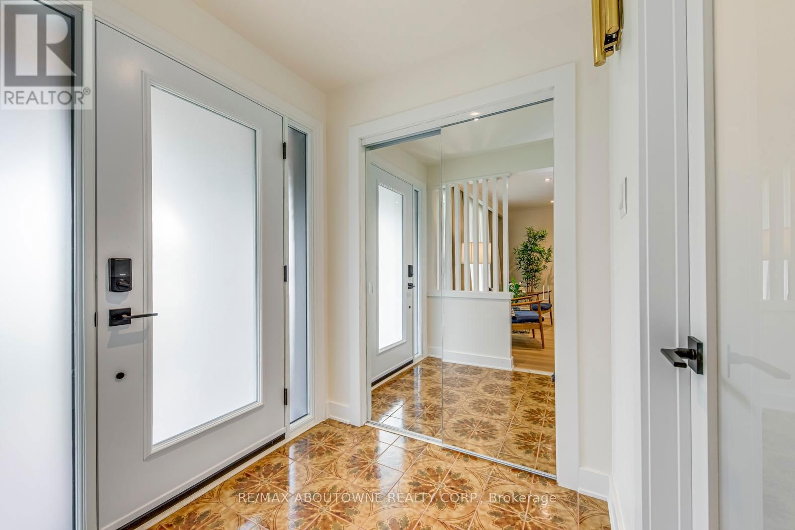 7 IVYBRIDGE DRIVE Image 6