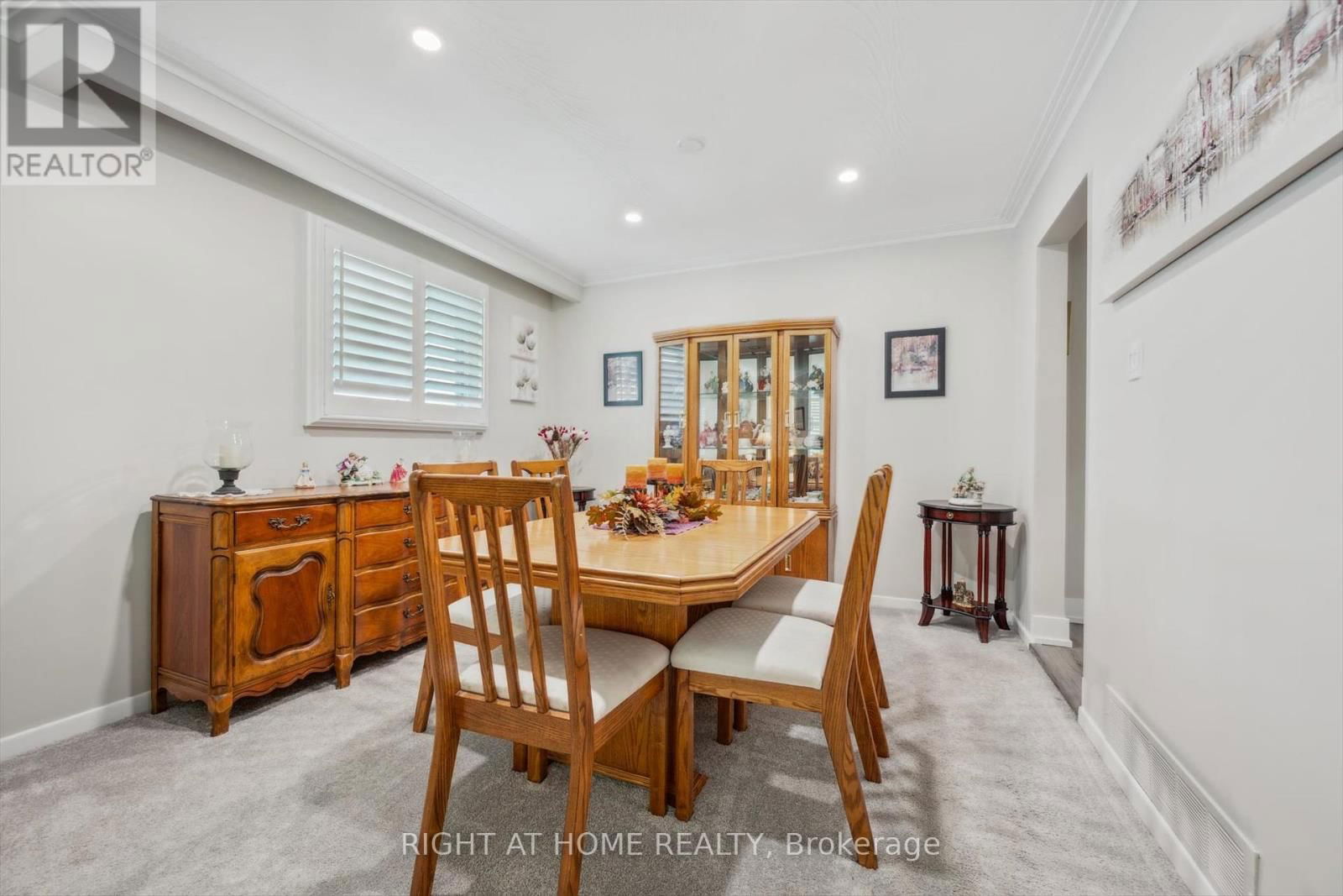 90 CLEMENT ROAD Image 10