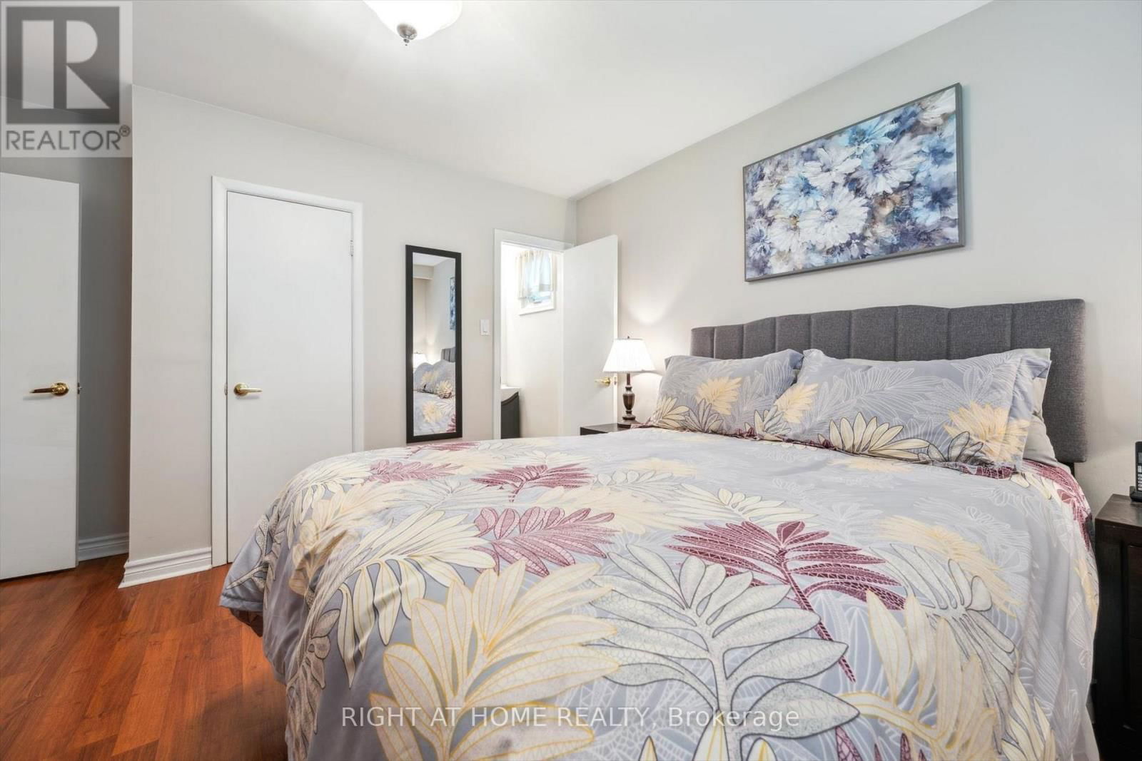 90 CLEMENT ROAD Image 16