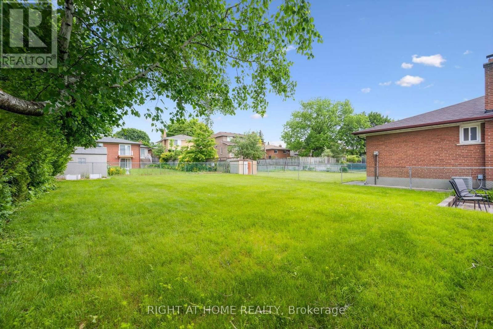 90 CLEMENT ROAD Image 38
