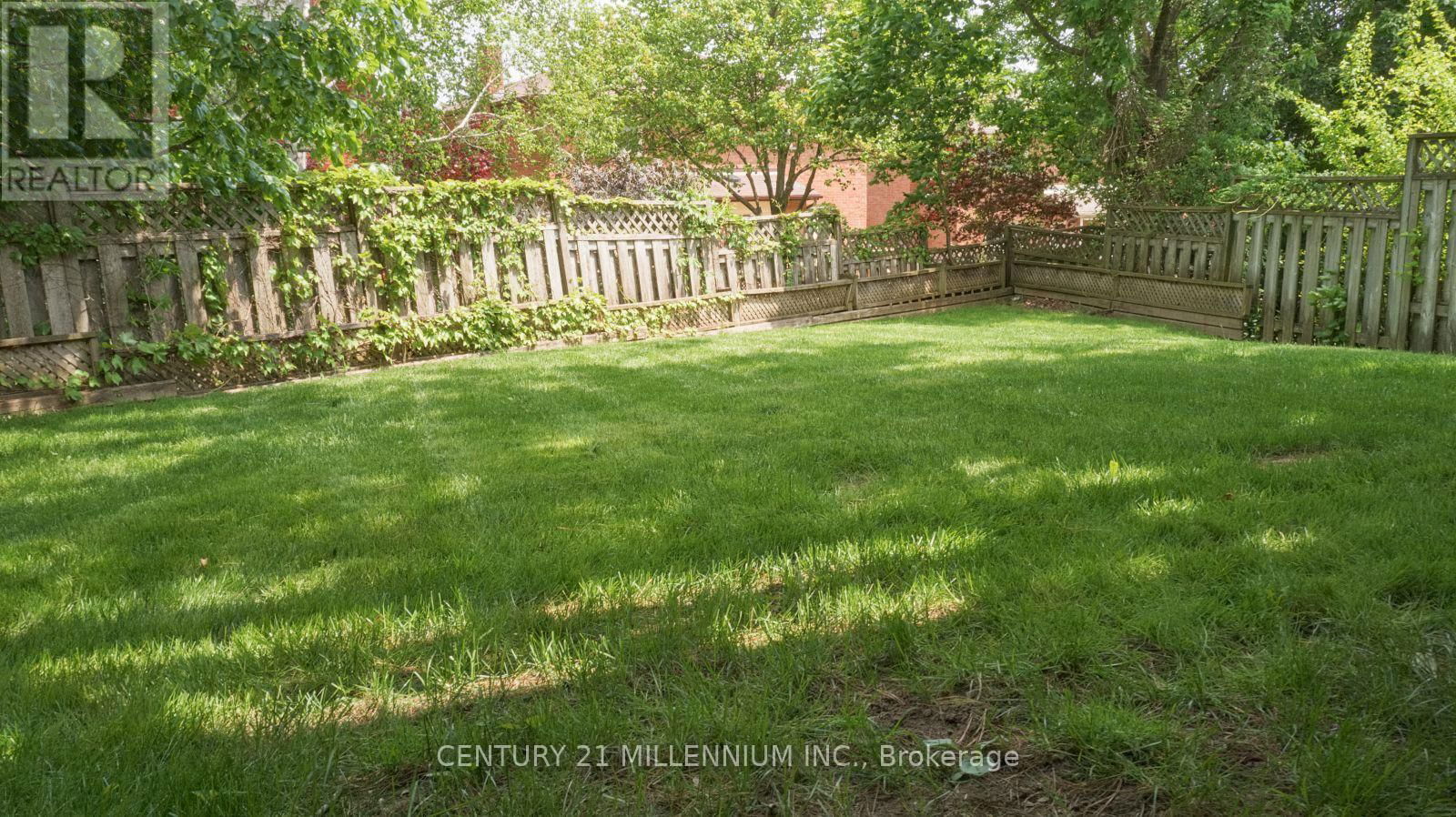 254 KENSINGTON PLACE Image 30