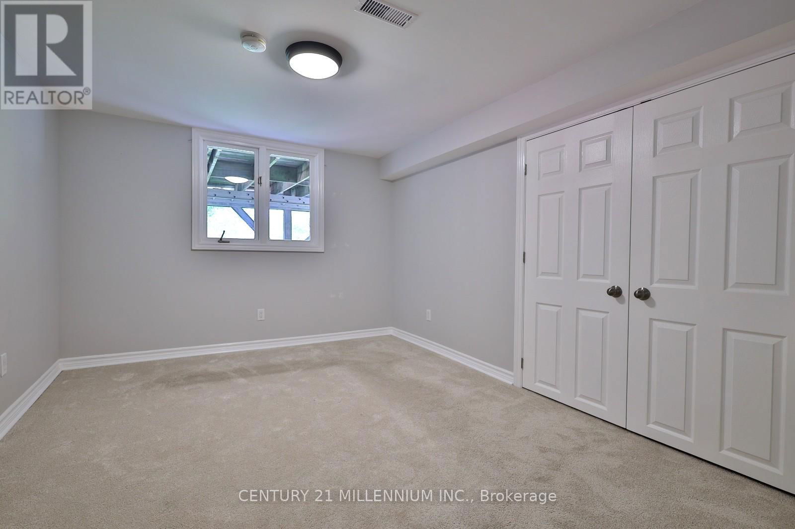 254 KENSINGTON PLACE Image 37