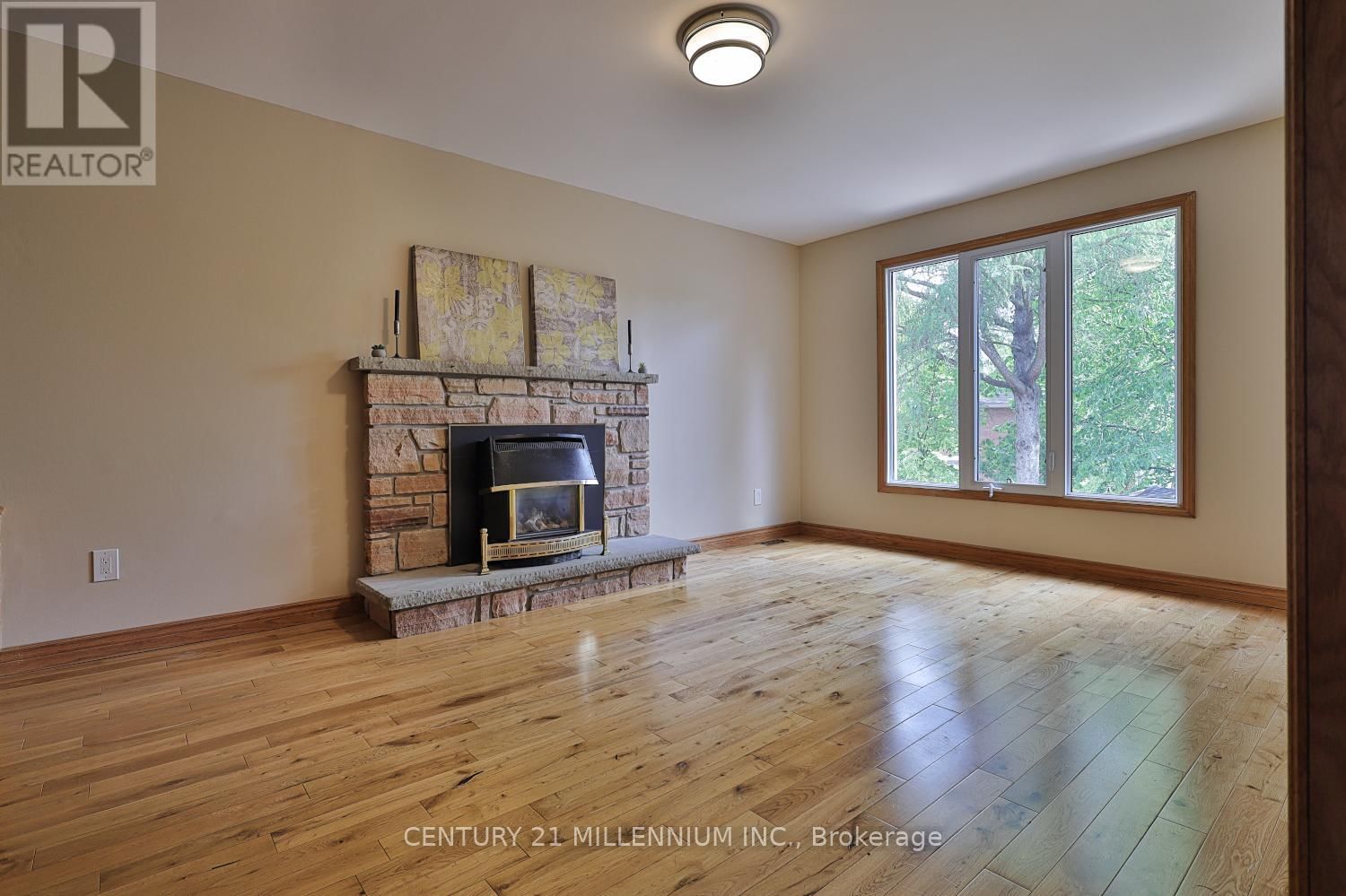 254 KENSINGTON PLACE Image 8