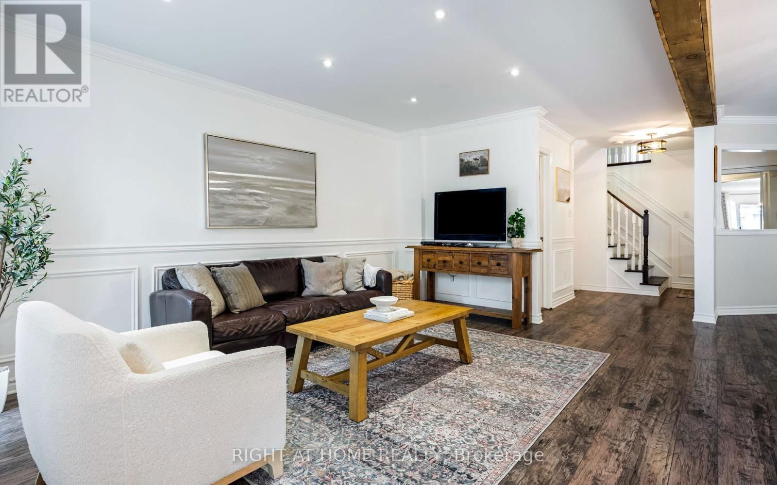 23 CEDARGROVE ROAD Image 15