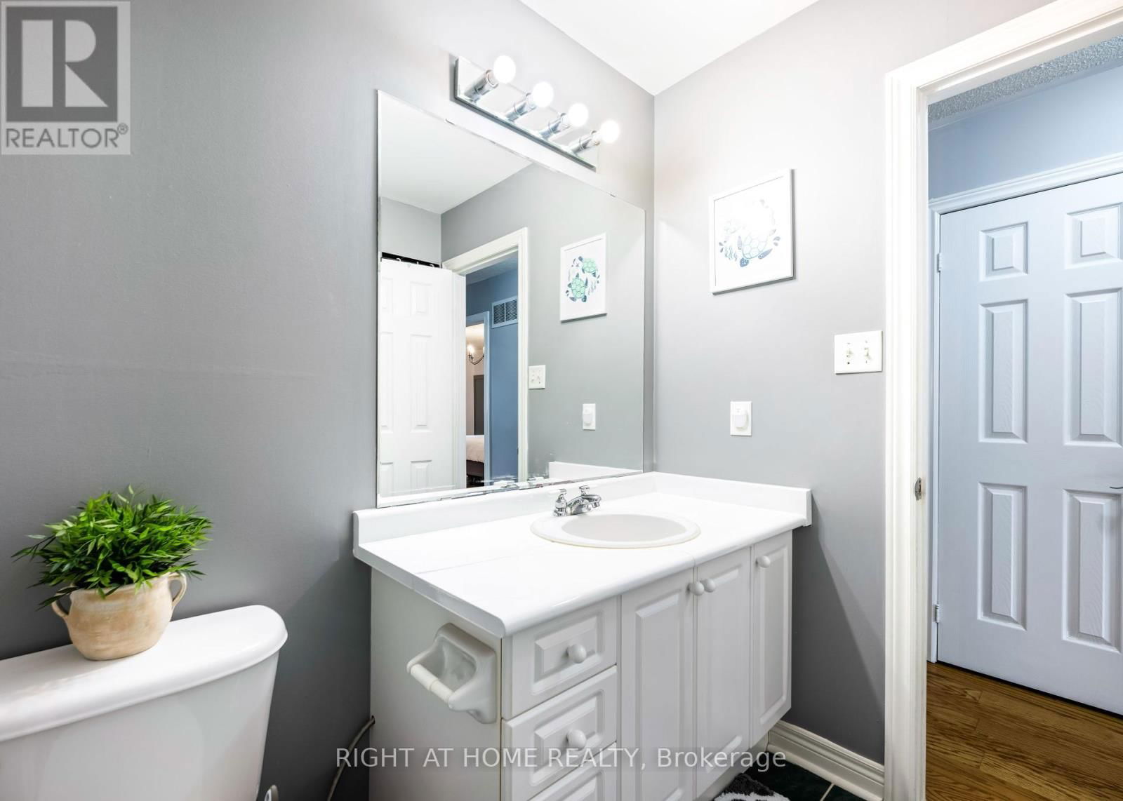 23 CEDARGROVE ROAD Image 29
