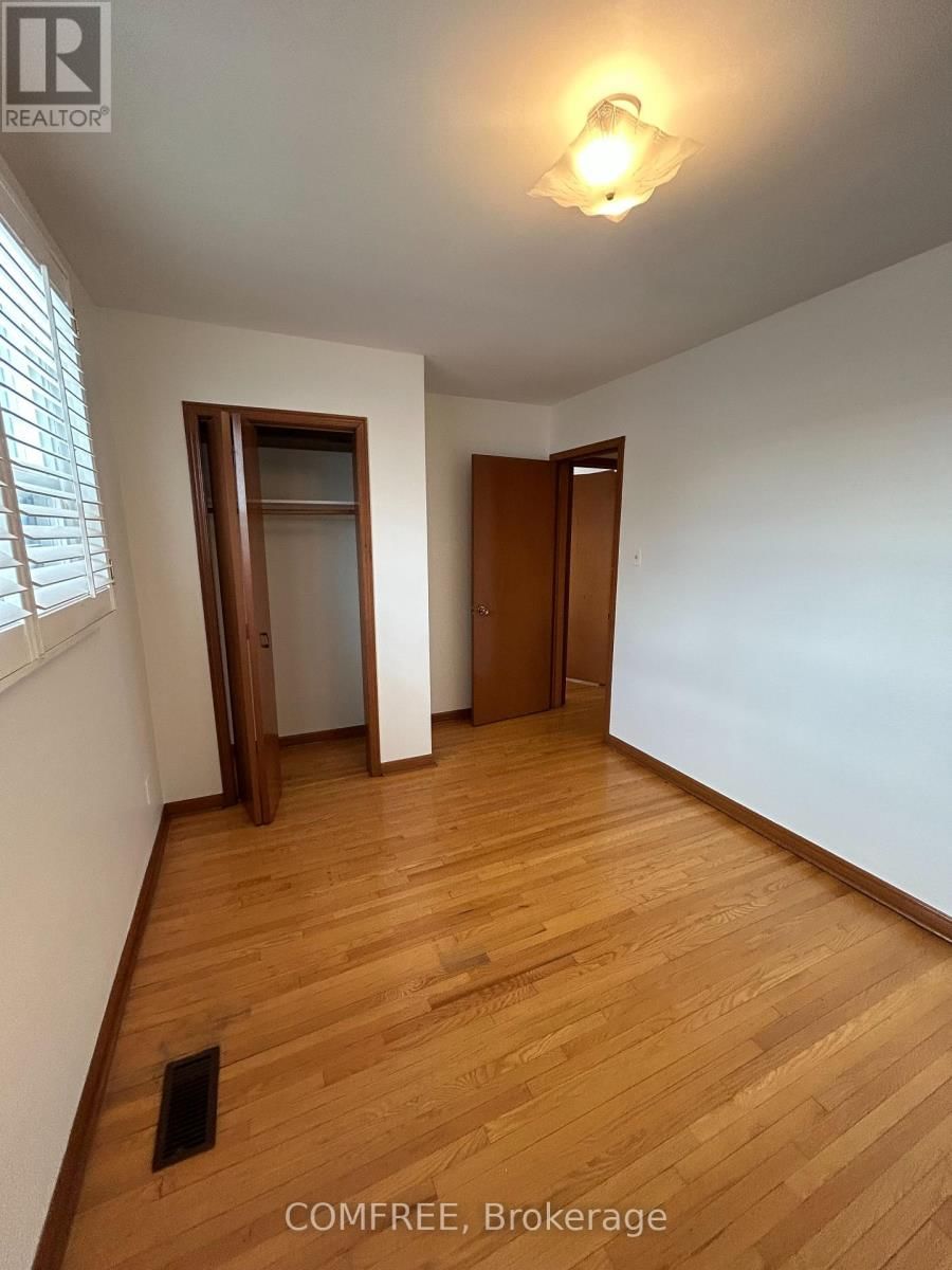 85 DOWNSVIEW AVENUE Image 18