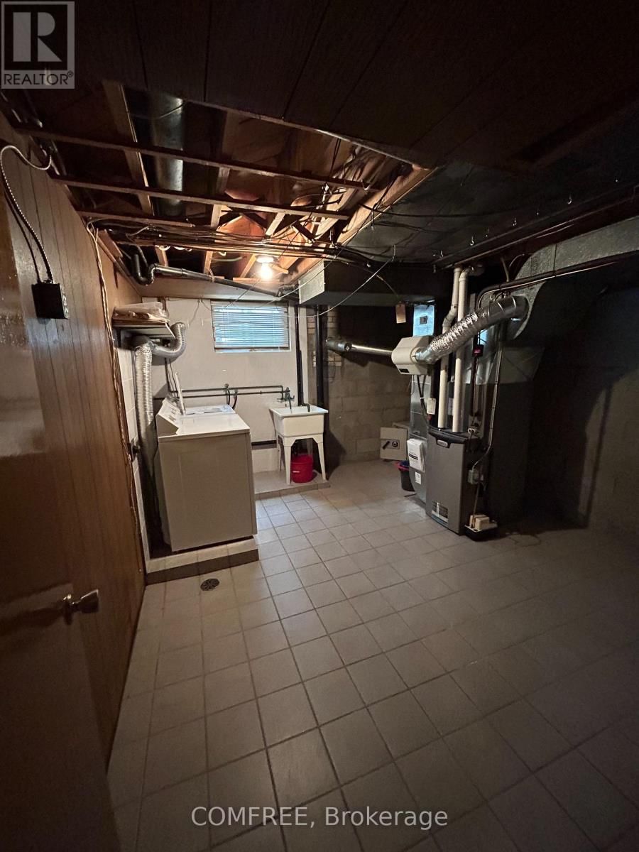 85 DOWNSVIEW AVENUE Image 27
