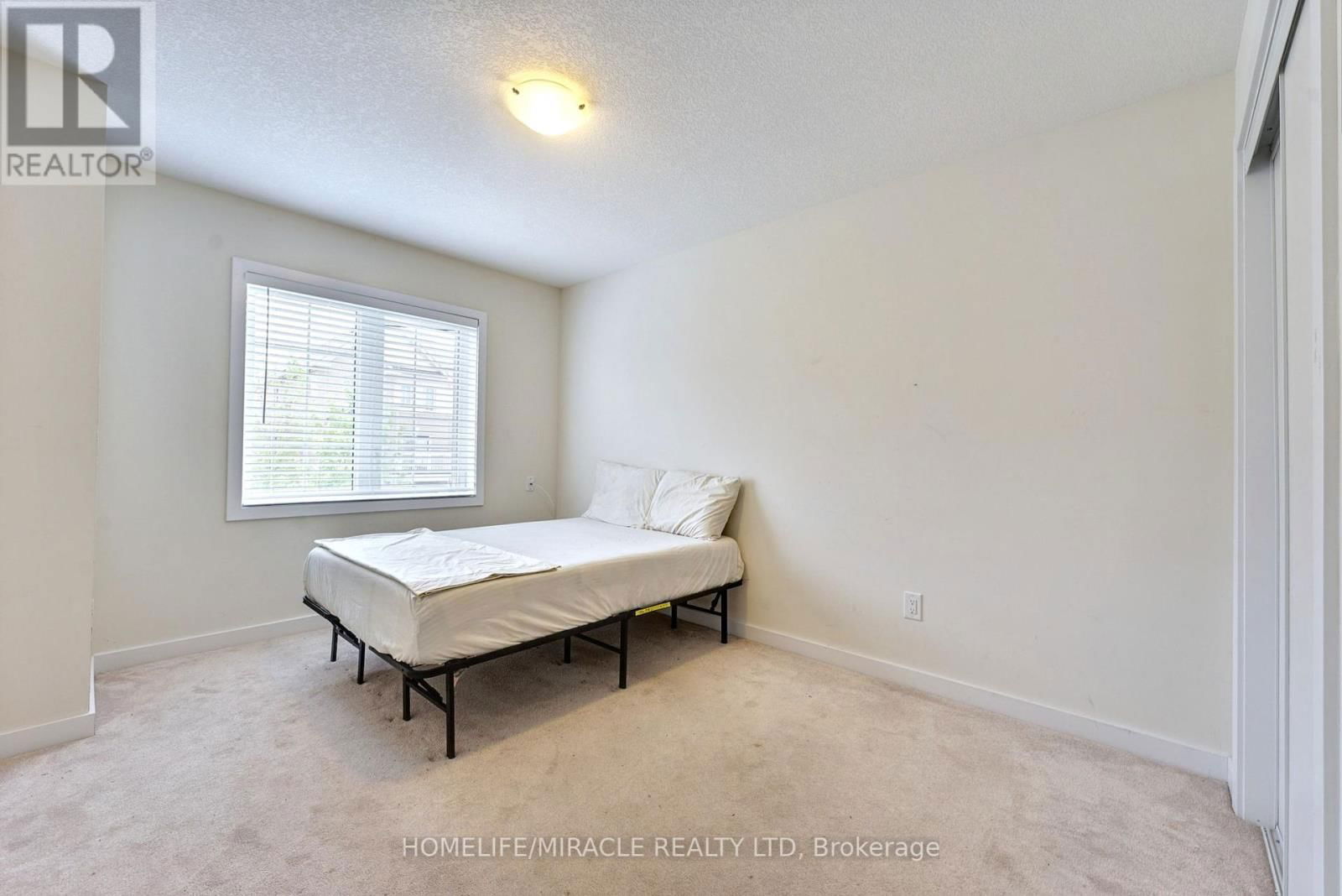 108 GOLDEN SPRING DRIVE Image 29