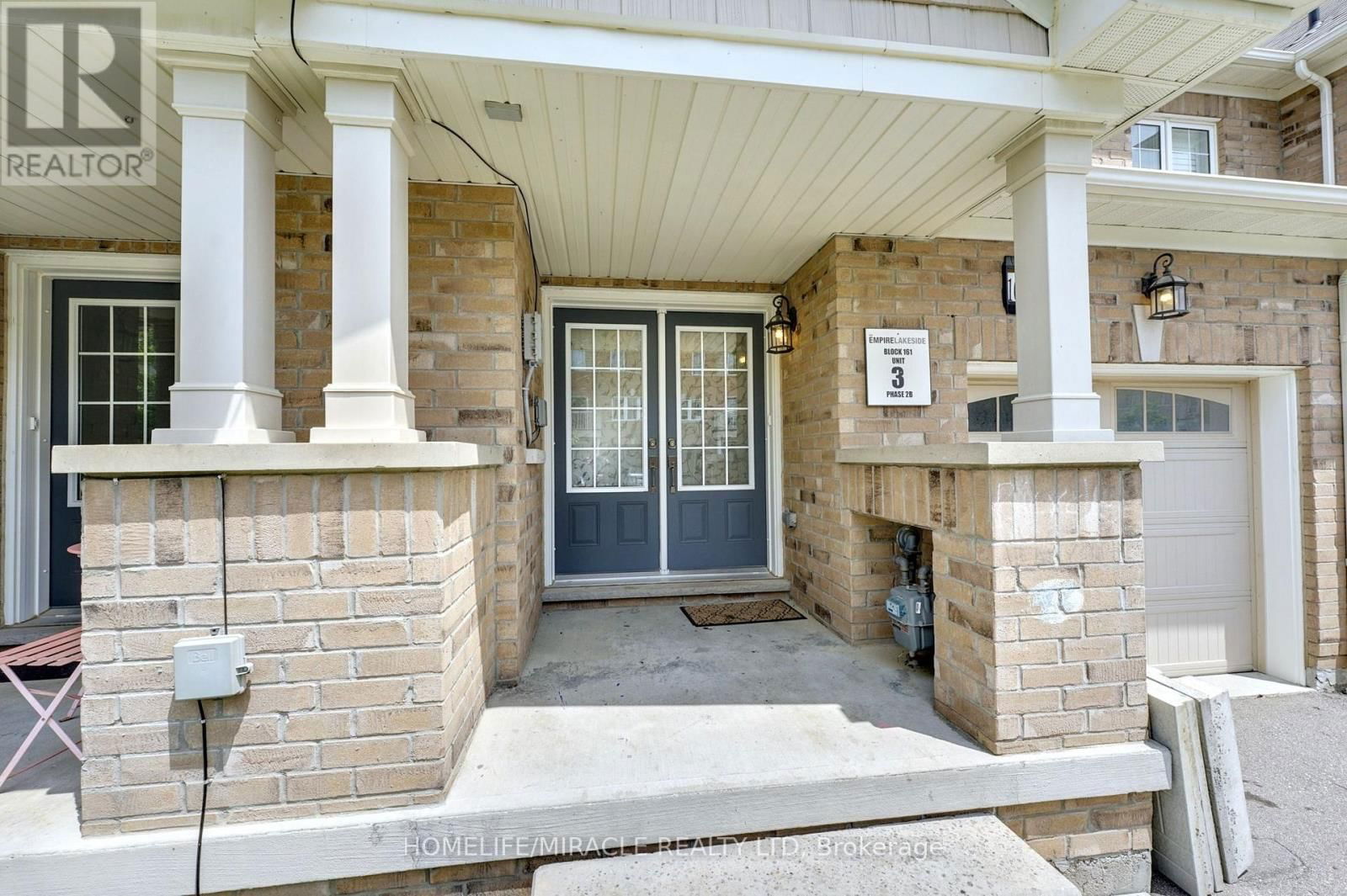 108 GOLDEN SPRING DRIVE Image 4