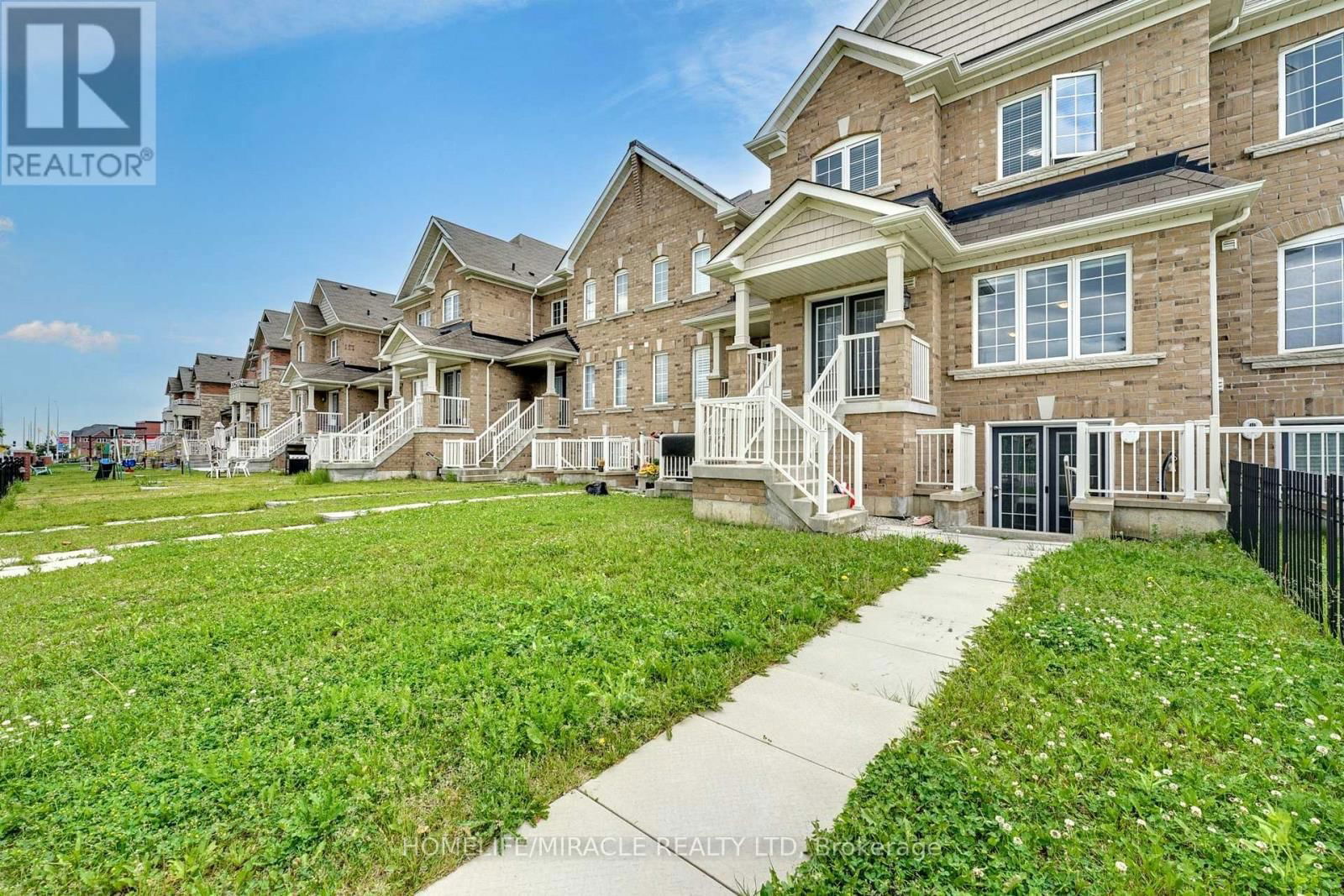 108 GOLDEN SPRING DRIVE Image 44