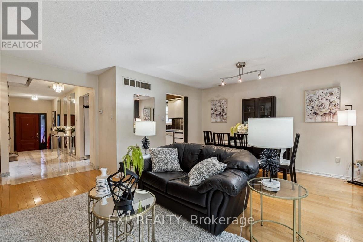 62 TAMARACK CIRCLE Image 11