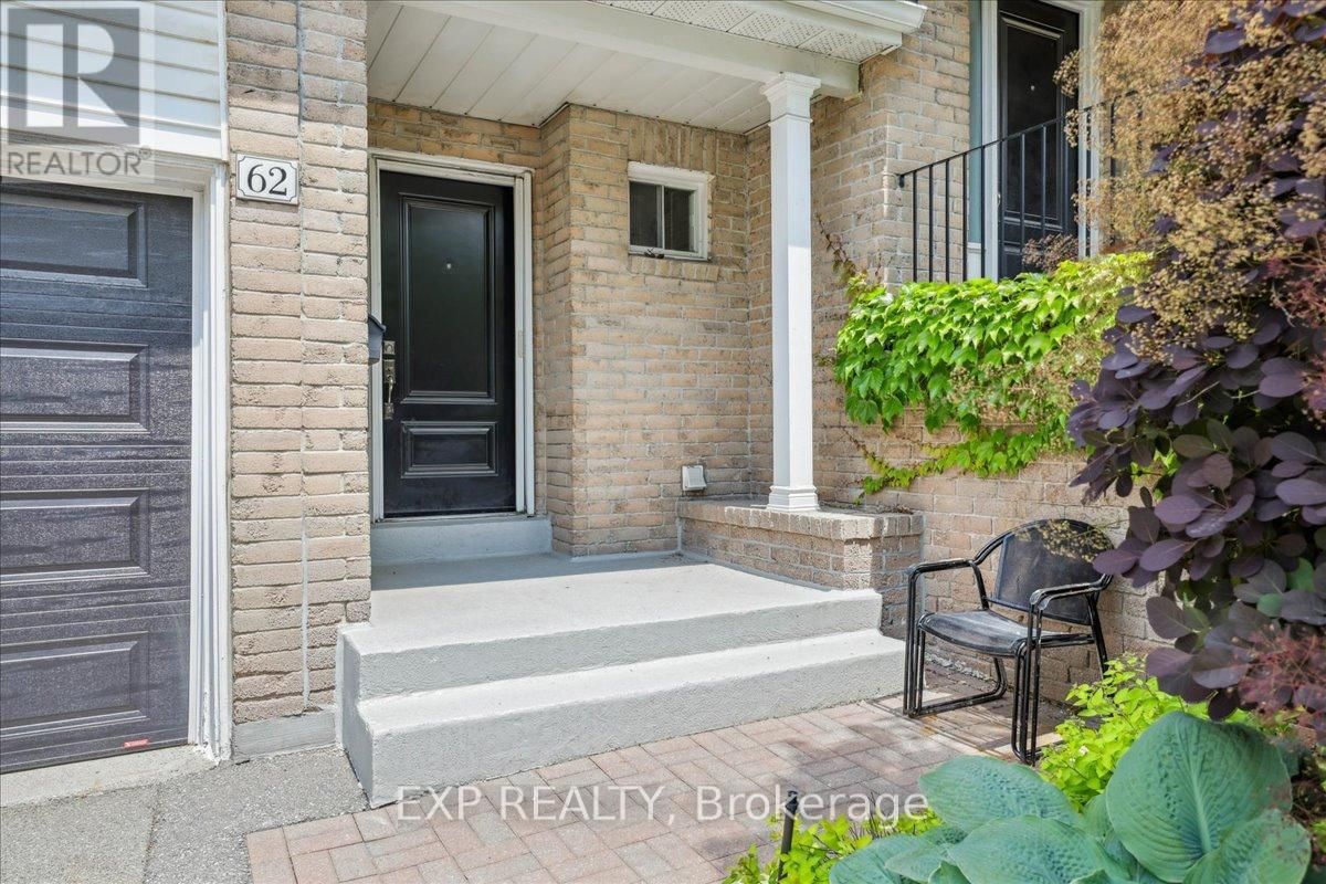 62 TAMARACK CIRCLE Image 3