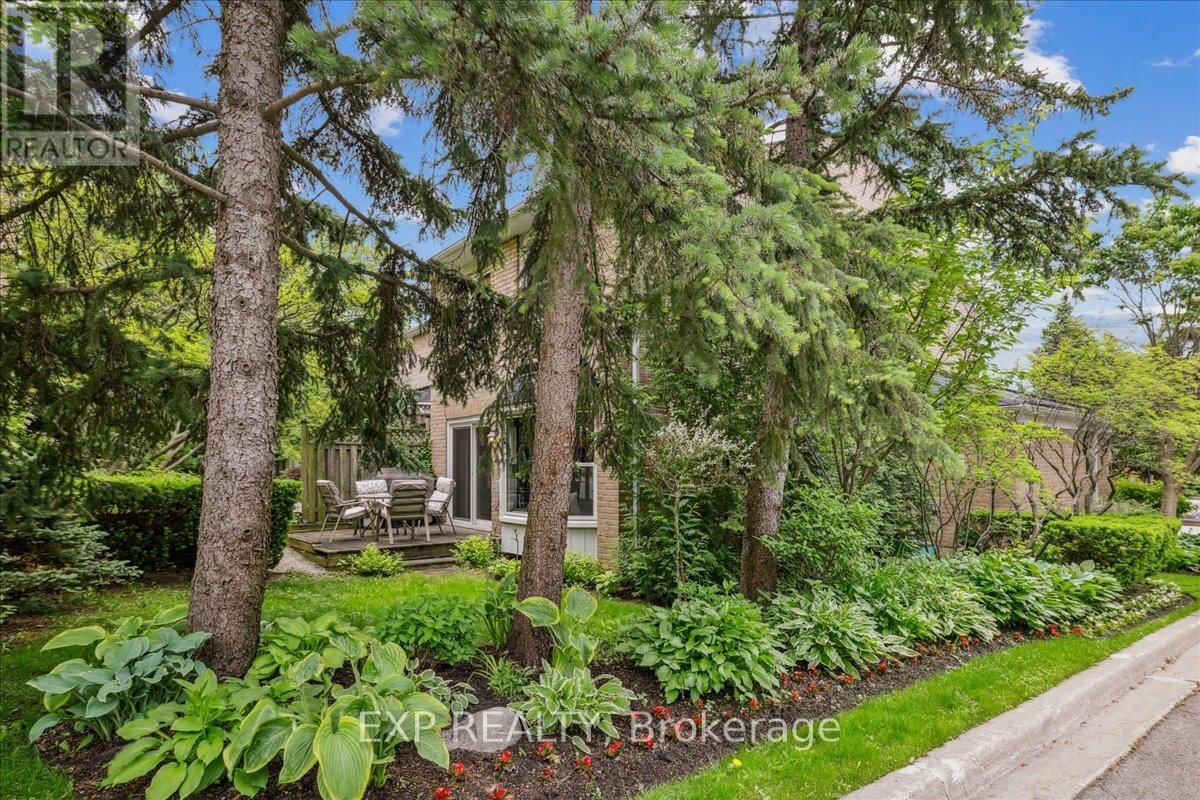 62 TAMARACK CIRCLE Image 33