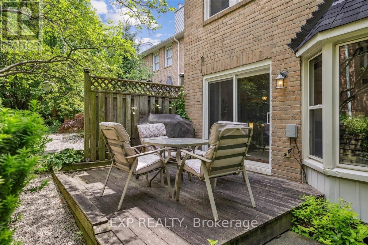 62 TAMARACK CIRCLE Image 35