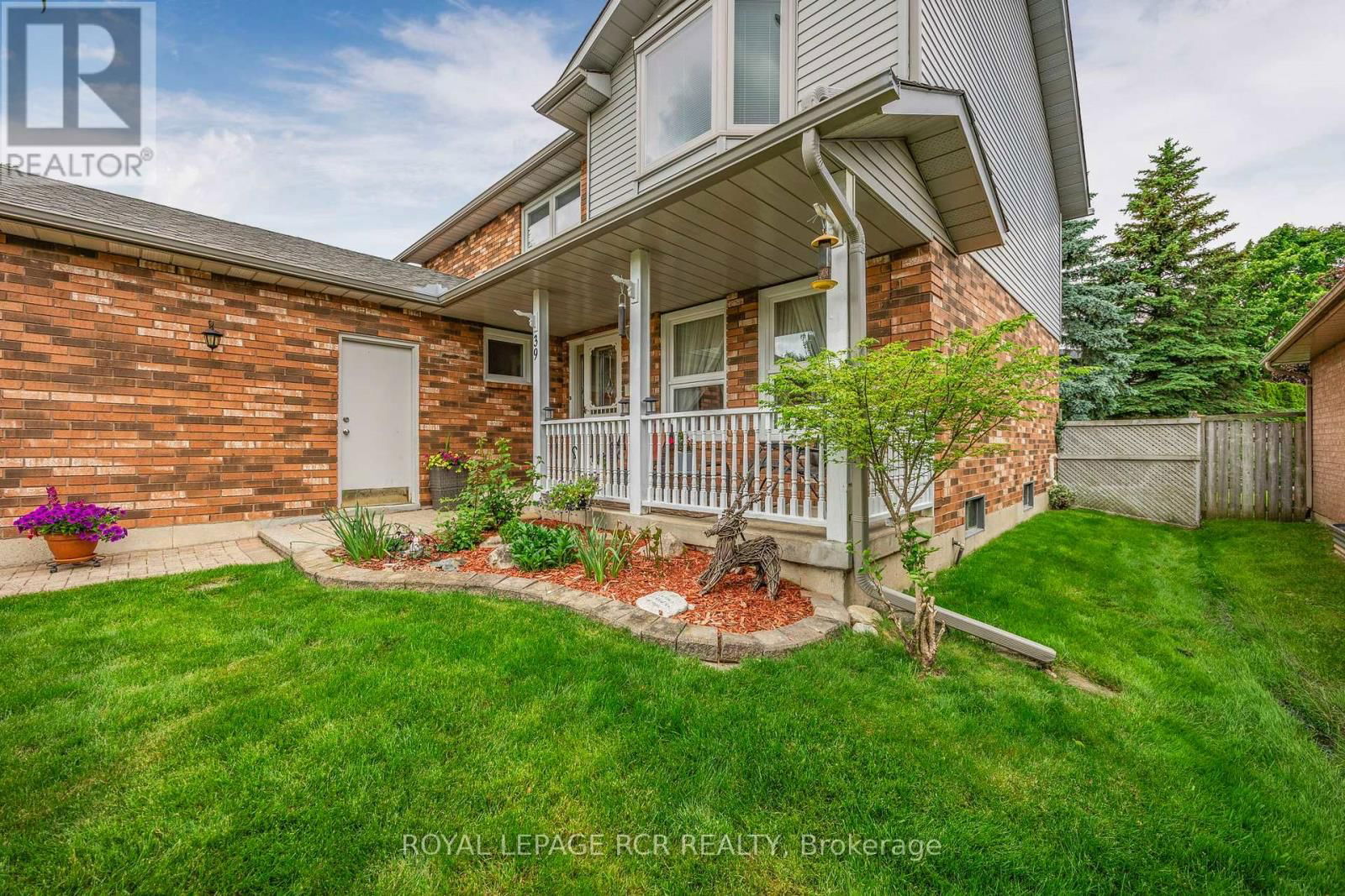 39 PASSMORE AVENUE Image 2