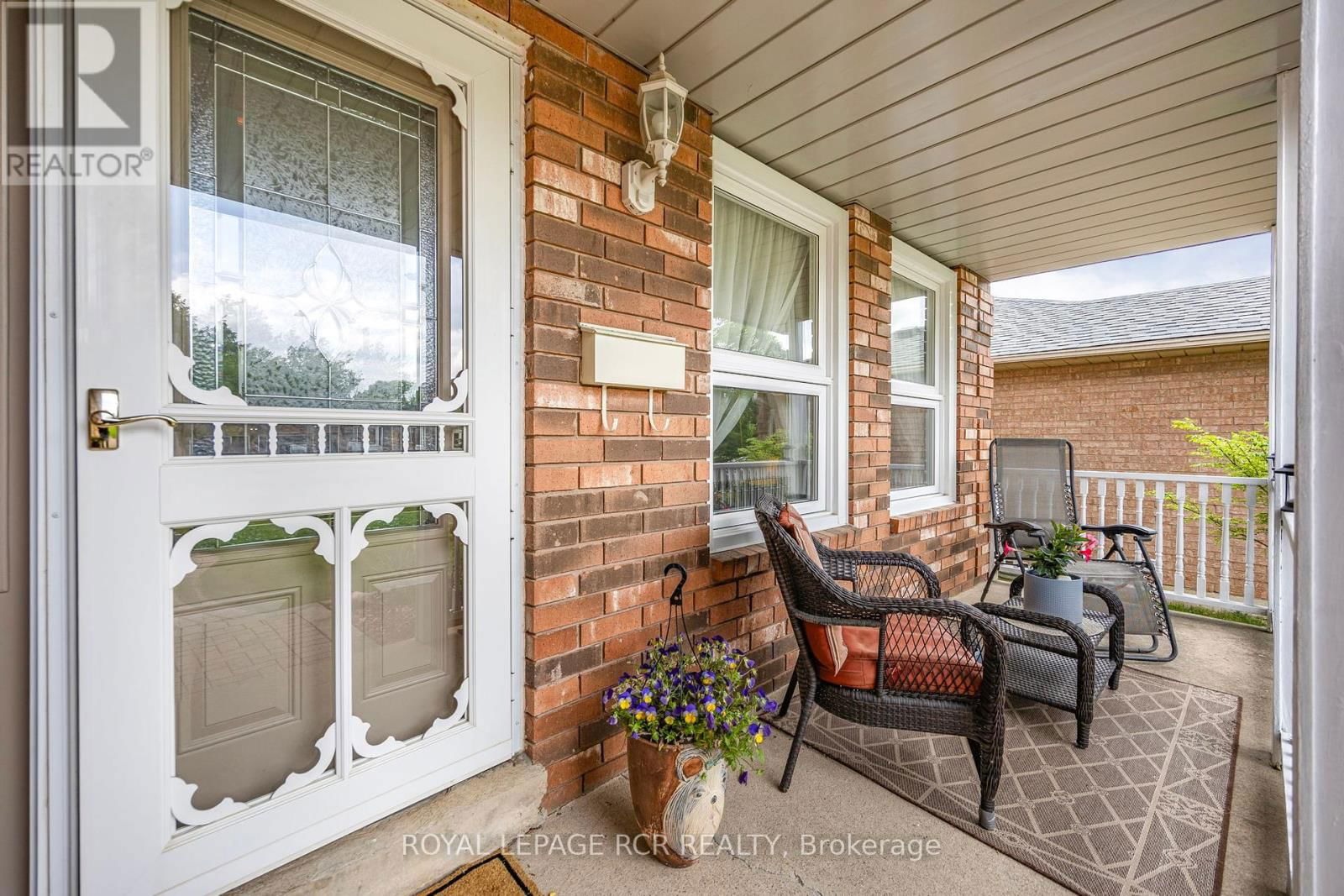 39 PASSMORE AVENUE Image 4