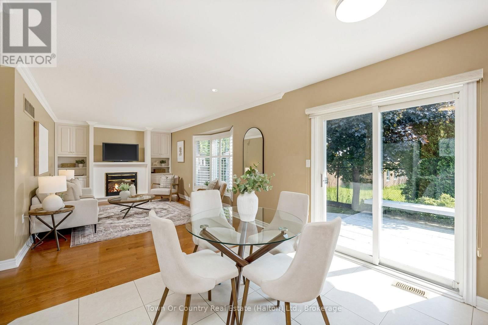 330 CENTENNIAL FOREST DRIVE Image 15
