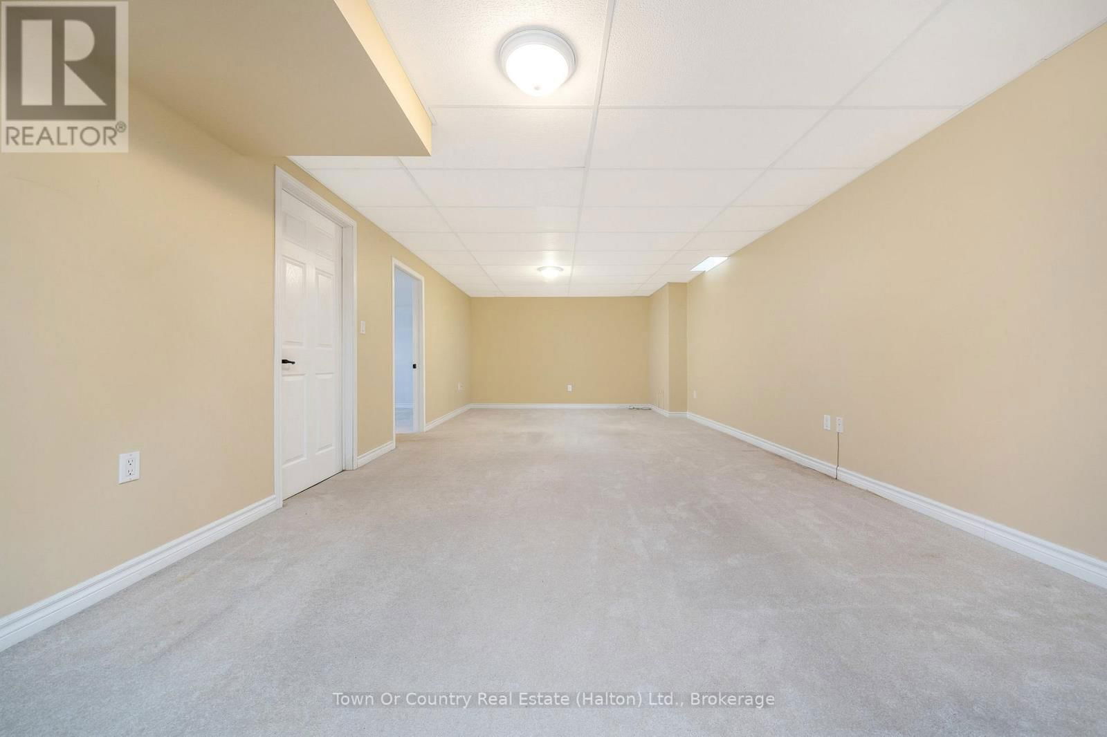 330 CENTENNIAL FOREST DRIVE Image 24