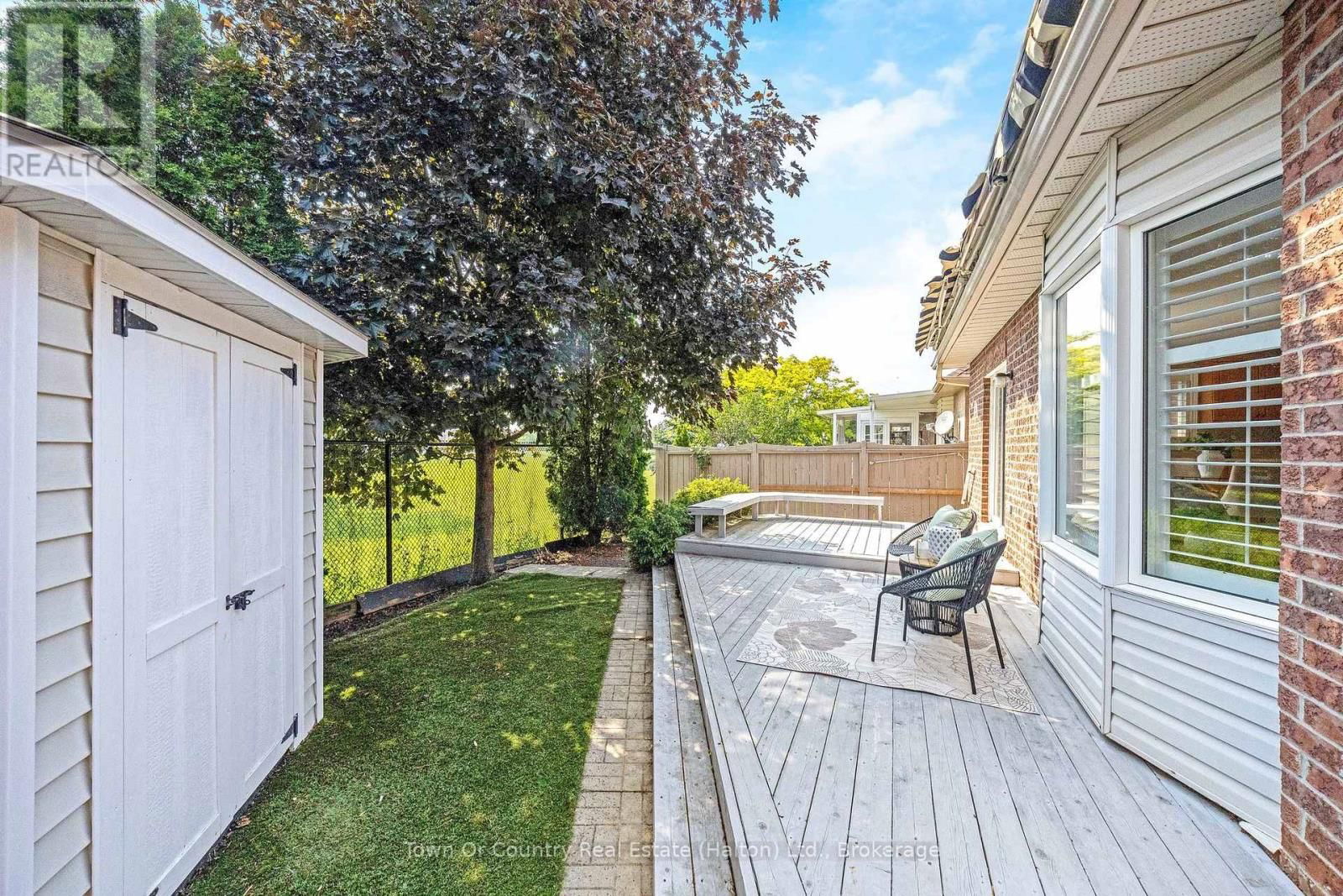 330 CENTENNIAL FOREST DRIVE Image 29