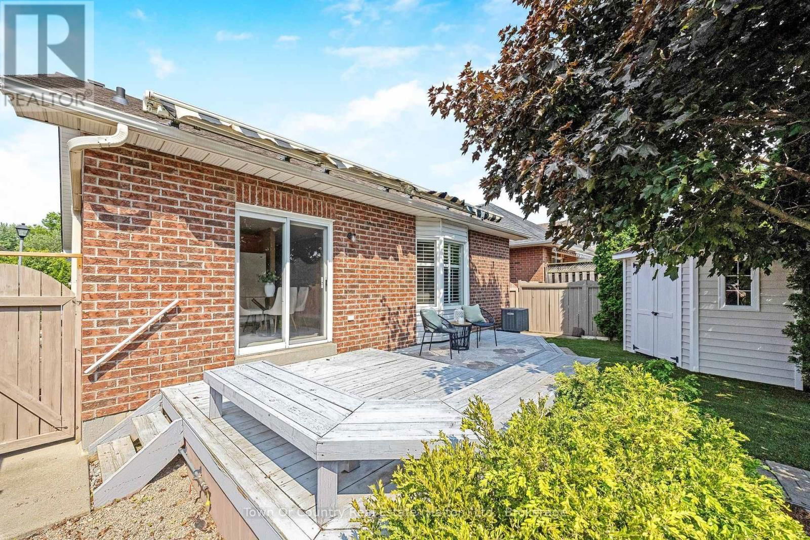 330 CENTENNIAL FOREST DRIVE Image 33