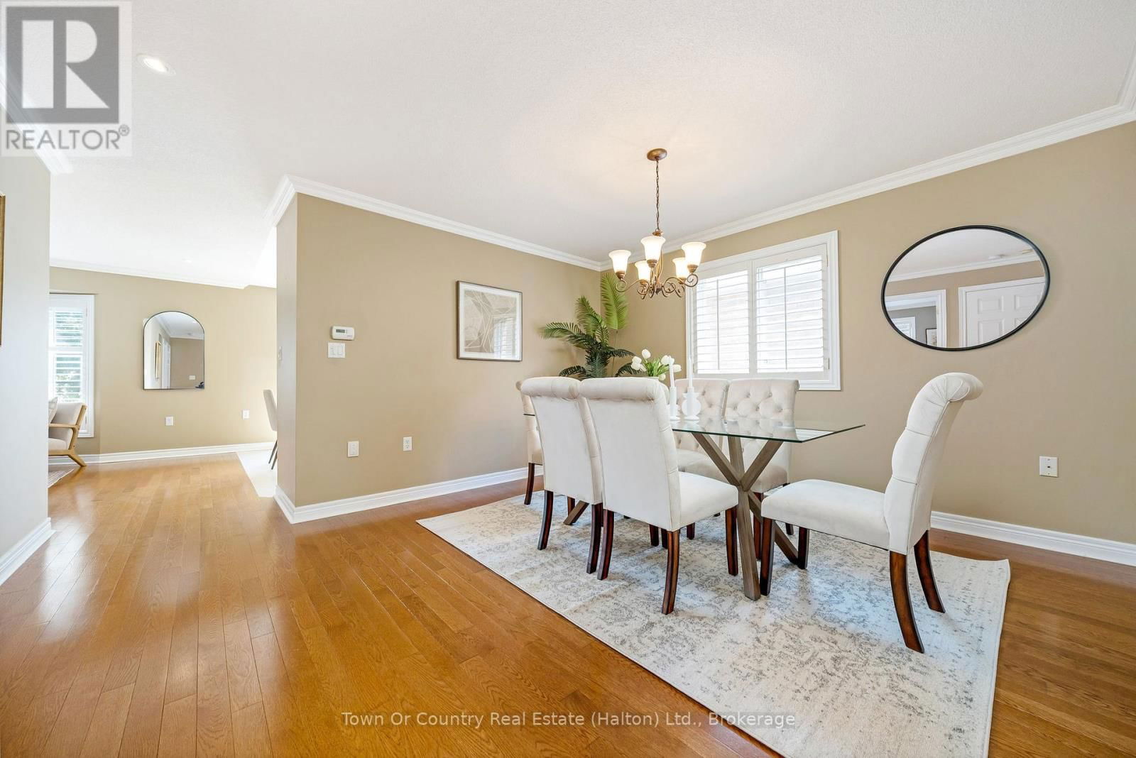 330 CENTENNIAL FOREST DRIVE Image 7