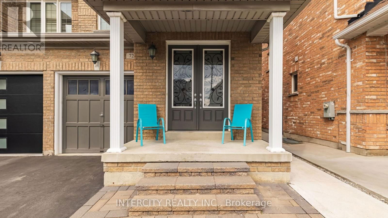 72 CAMPWOOD CRESCENT Image 3