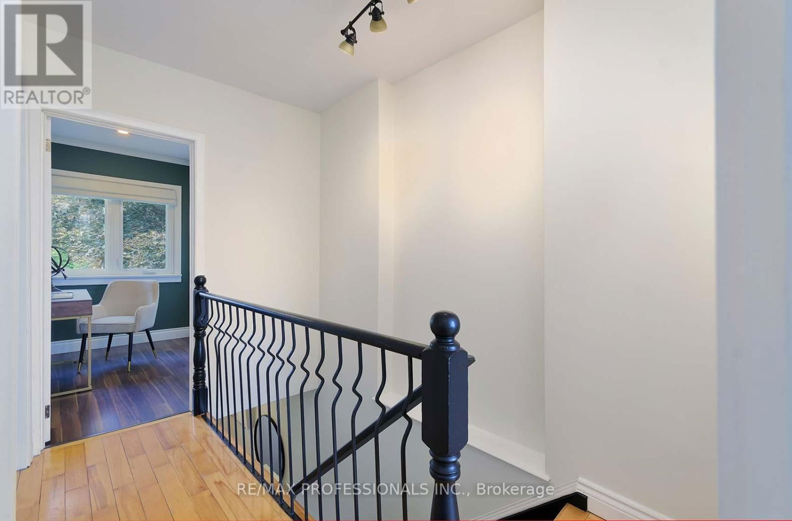 263 SIXTH STREET Image 17