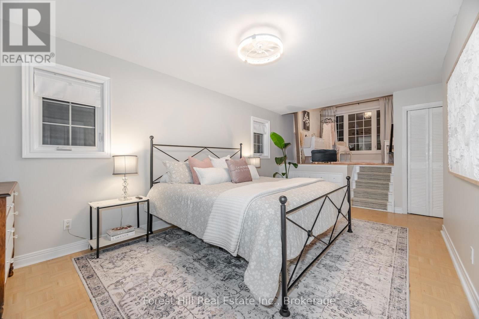 24 UPMINSTER CRESCENT Image 24