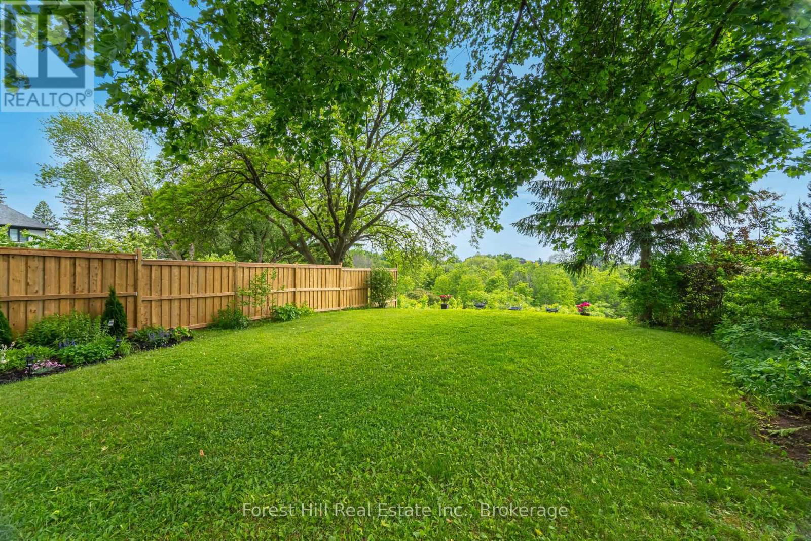 24 UPMINSTER CRESCENT Image 43