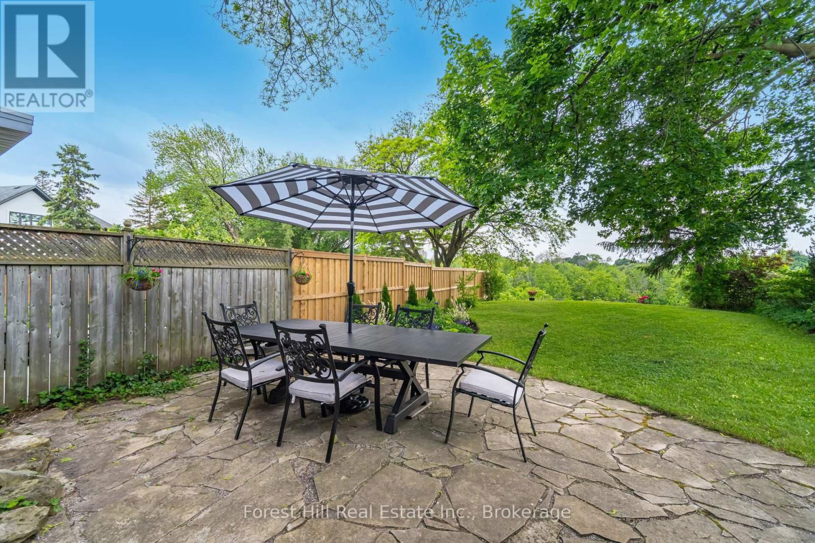 24 UPMINSTER CRESCENT Image 44