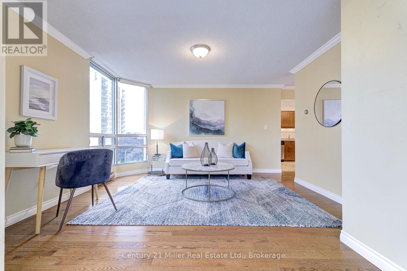 501 - 2180 MARINE DRIVE Image 10